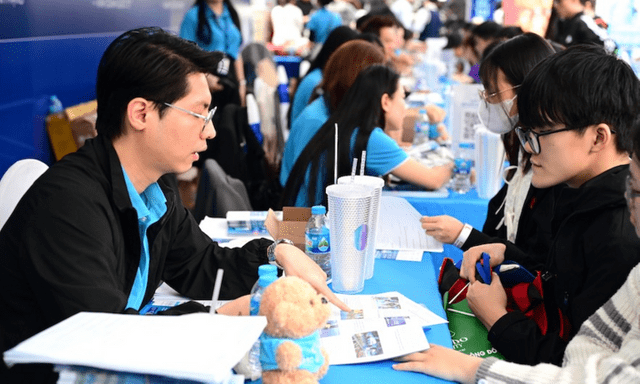 Chọn ngành Công nghệ thông tin thời AI: Học thế nào để không bị đào thải, biến thành 