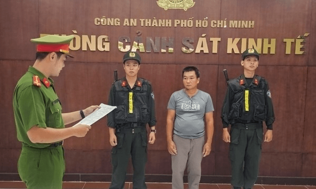 Nuôi nhốt trái phép 46 cá thể động vật hoang dã, người đàn ông bị khởi tố 