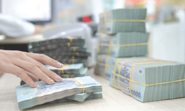 Lãi suất ngân hàng nào cao nhất hôm nay (25/5): Một ngân hàng tăng lãi suất huy động
