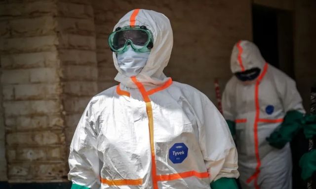 Bộ Y tế cập nhật hướng dẫn điều trị Ebola trong tình huống khẩn cấp