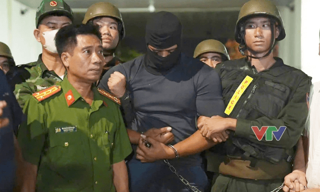 Góc nhìn pháp lý vụ án hai ngườinước ngoài nổ súng bắn người: Hai nghi phạm có thể đối diện mức án nào?