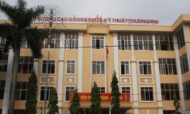 Sáp nhập Trường Cao đẳng Kinh tế - Kỹ thuật Thương mại vào Trường Đại học Điện lực