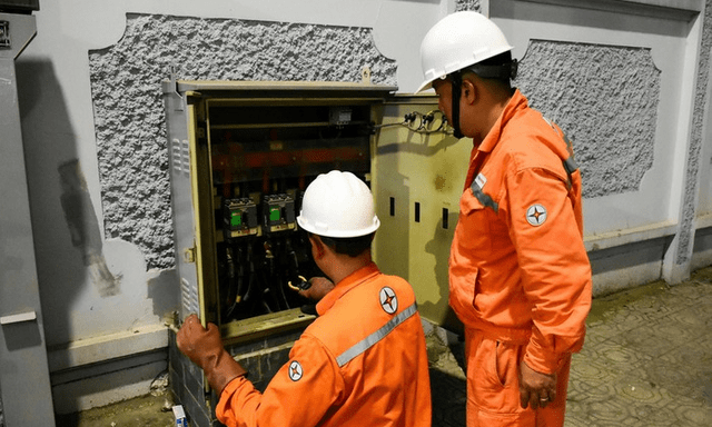 Hà Nội: Hoãn toàn bộ lịch cắt điện đến hết ngày 1/6