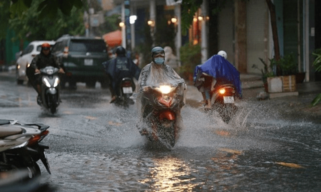 Dự báo thời tiết ngày 30/5: Miền Bắc mưa dông nhiều nơi, Hà Nội cao nhất 33 độ trong ngày thi vào lớp 10