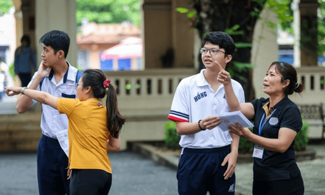 Tuyển sinh vào lớp 10 tại TP.HCM: 11 thí sinh phải thi phòng riêng với camera