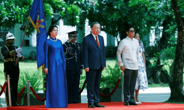 Lễ đón Tổng Bí thư, Chủ tịch nước Tô Lâm và Phu nhân thăm cấp Nhà nước tới Philippines
