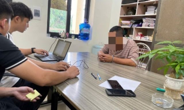 Lạng Sơn: Phát hiện đối tượng truy nã khi làm thủ tục xuất cảnh