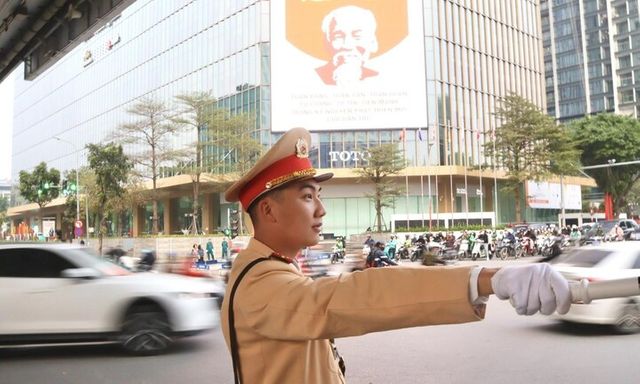 Hà Nội tăng cường bảo đảm an toàn giao thông phục vụ kỳ thi tốt nghiệp THPT 2026