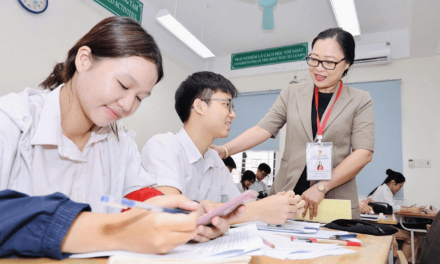 Hôm nay (10/6), hơn 1,2 triệu thí sinh làm thủ tục dự thi tốt nghiệp THPT