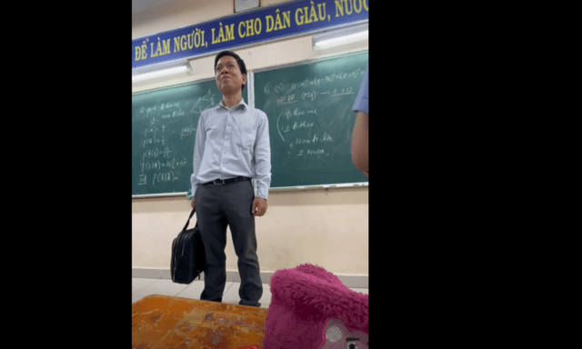 Lời chúc chia tay cuối cấp của thầy giáo dạy Toán làm hàng nghìn học sinh rơi nước mắt