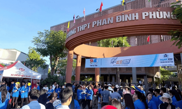 Thí sinh đạt 8 điểm/môn vẫn có thể trượt lớp 10 trường top ở Hà Tĩnh 