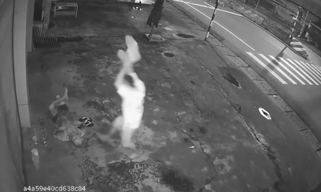 Xác minh vụ nam thanh niên dùng đá đập đầu, cướp tài sản của ông lão bán vé số