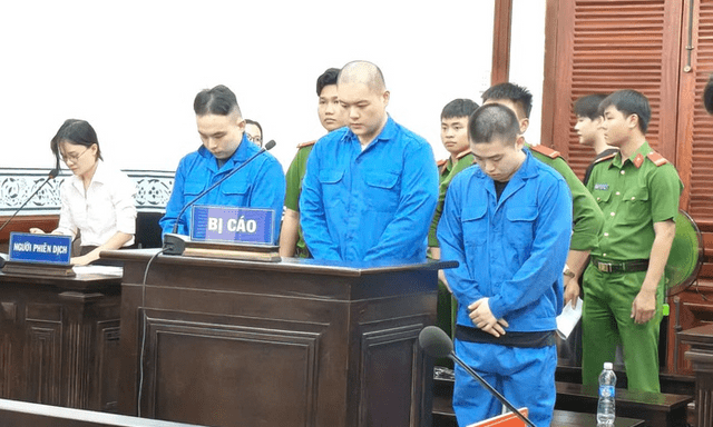 Nhận lời đề nghị 