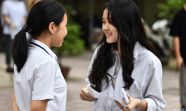 Điểm thi lớp 10 Hà Nội: Ngữ văn điểm từ 9 trở lên sẽ không nhiều, Toán ít bài đạt điểm tuyệt đối, Tiếng Anh số điểm 10 sẽ giảm
