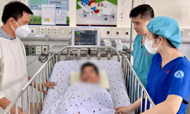 Hội chẩn từ xa cứu bé 11 tuổi thoát cửa tử sau tai nạn nghiêm trọng