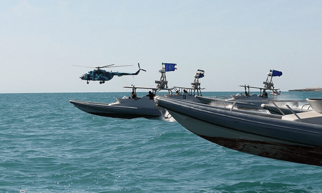 Lý do Iran đóng trở lại eo biển Hormuz