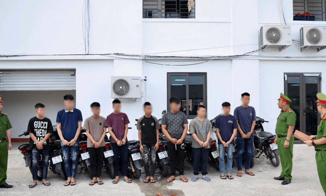 Khởi tố 10 thanh thiếu niên sau cuộc hẹn hỗn chiến trên TikTok 