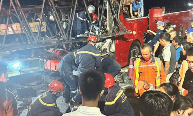 Vụ xe khách tông ô tô đầu kéo trên cao tốc, 9 người thương vong: Nhân chứng kể lại giây phút gặp nạn