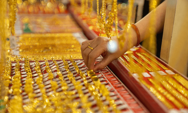 Giá vàng hôm nay (25/6): Vàng thế giới giảm nhẹ, vàng miếng SJC trong nước ổn định