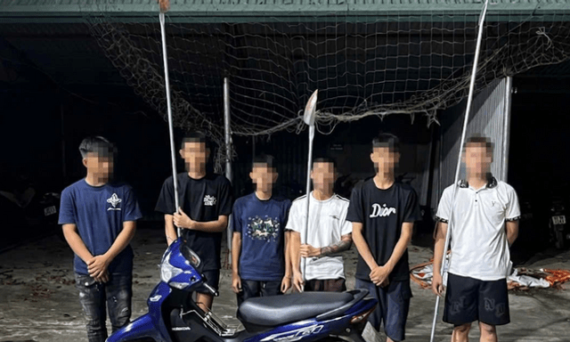 Làm rõ nhóm thiếu niên mang dao quắm, phóng xe tốc độ cao gây náo loạn đường phố