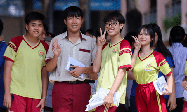 Tin vui: Hơn 30.000 sinh viên trúng tuyển năm 2026 sẽ nhận học bổng 37-55 triệu đồng/năm, điều kiện cụ thể thế nào?