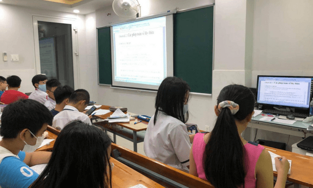 Bộ GD&ĐT đề xuất phạt tới 50 triệu đồng nếu giáo viên ép học sinh học thêm