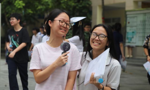 Ngày 30/6, TP.HCM công bố điểm chuẩn lớp 10 của 179 trường THPT công lập: Điểm chuẩn sẽ tăng-giảm ra sao?