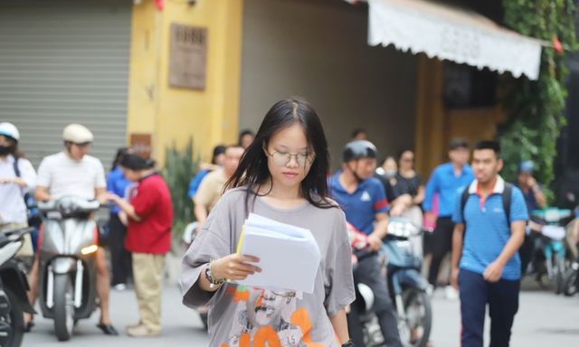 Điểm thi tốt nghiệp THPT năm 2026: Hơn 3.000 bài thi môn Toán đạt điểm 10