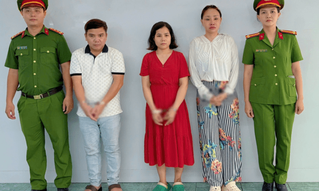 Vụ người phụ nữ 34 tuổi tử vong sau khi truyền trắng da tại nhà: Lộ đường dây buôn lậu gần 3 tỷ đồng
