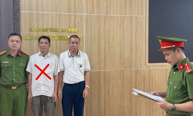 Khởi tố người đàn ông đăng gần 400 bài sai sự thật để câu tương tác, kiếm tiền từ mạng xã hội