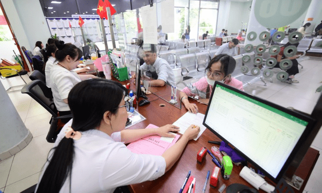 Từ tháng 7/2026, sinh viên tốt nghiệp xuất sắc được xét tuyển viên chức