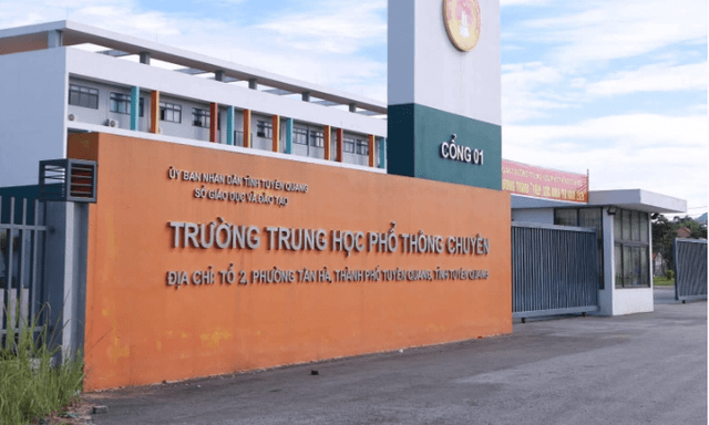 Bộ GD&ĐT khẳng định 328 thí sinh điểm thi THPT Chuyên Tuyên Quang vẫn được đăng ký xét tuyển 
