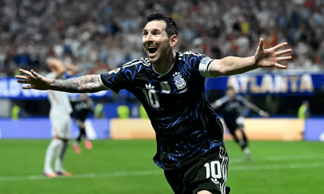 Messi phá kỷ lục World Cup sau màn trình diễn thăng hoa trước tuyển Anh