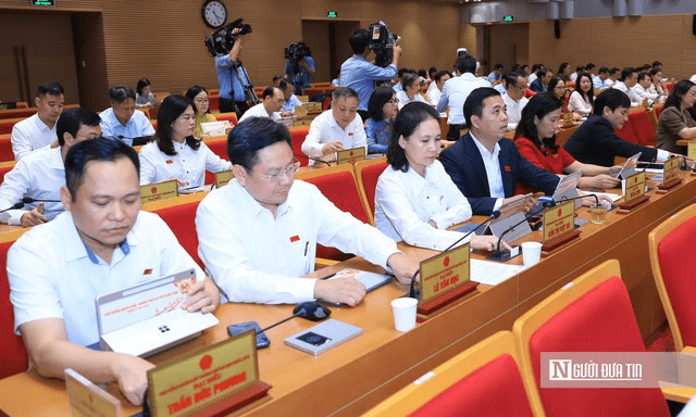 Chính thức: Hà Nội duyệt học phí 6 trường công lập, có trường thu 4,5 triệu đồng/tháng
