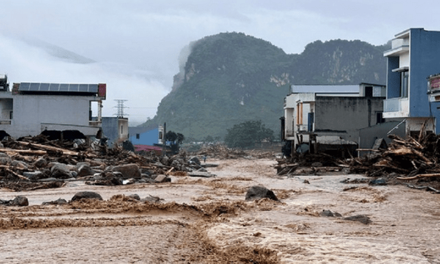 Dự báo thời tiết ngày 18/7: Tin tức mới nhất về mưa lớn ở vùng núi, trung du Bắc Bộ, có nơi mưa rất to trên 250mm