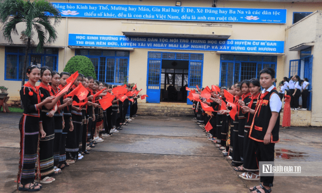 Đề xuất tuyển thẳng, cộng điểm ưu tiên, hỗ trợ tới 150% lương cơ sở cho người học dân tộc thiểu số rất ít người
