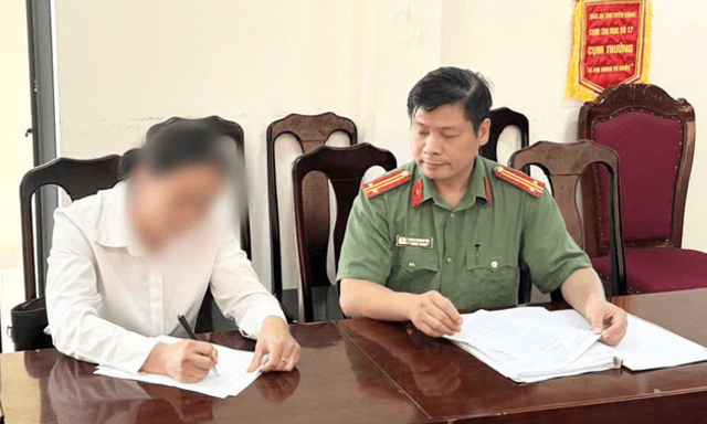 Chia sẻ thông tin xuyên tạc vụ thi tốt nghiệp THPT ở điểm thi trường Chuyên Tuyên Quang, người phụ nữ bị xử phạt