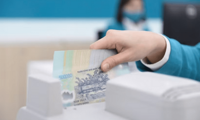 Lãi suất ngân hàng nào cao nhất hôm nay 27/8/2026?