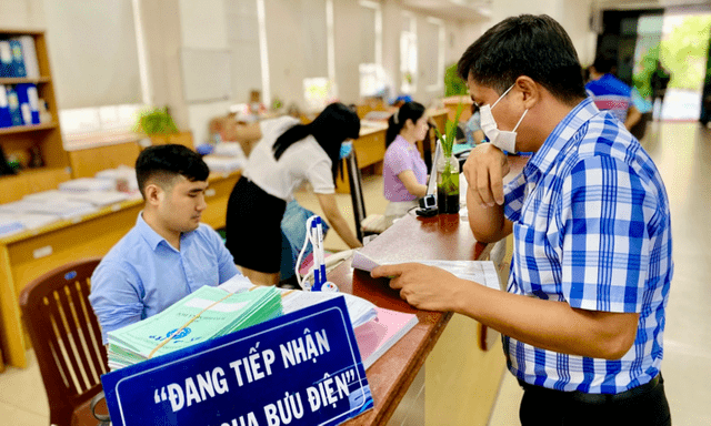 Đại lý, cộng tác viên hưởng hoa hồng có phải đóng BHXH bắt buộc?