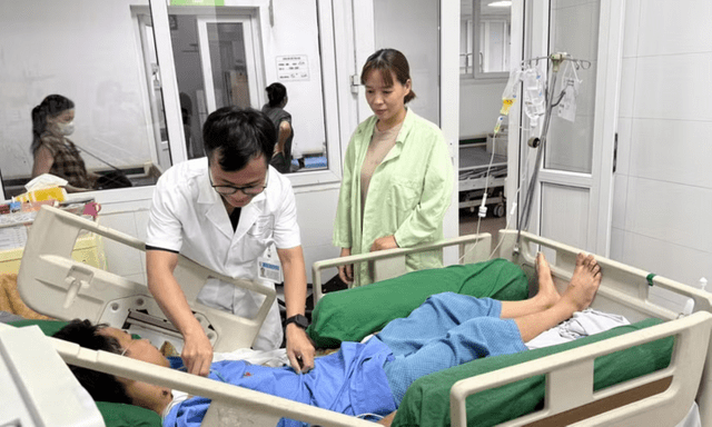 Từ vụ nam sinh 17 tuổi ngừng tim 45 phút do viêm cơ tim tối cấp: Lời cảnh báo từ những triệu chứng giống cảm cúm