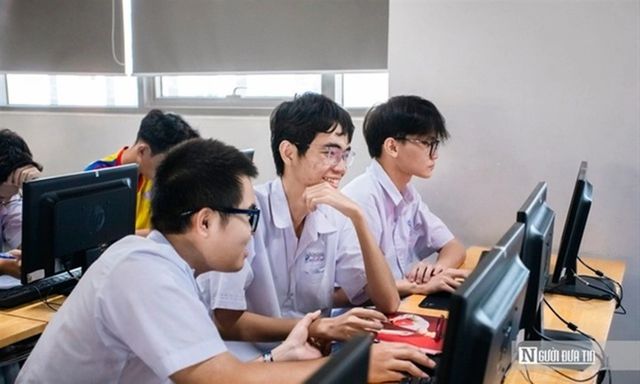 AI vào giảng đường: Không thể cấm đoán, phải chủ động 