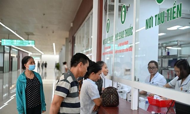 Bộ Y tế đề xuất tăng mức đóng bảo hiểm y tế theo lộ trình lên 6%