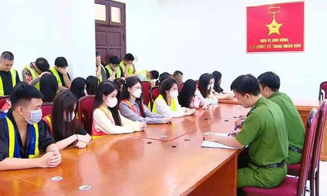Cảnh báo ma túy 