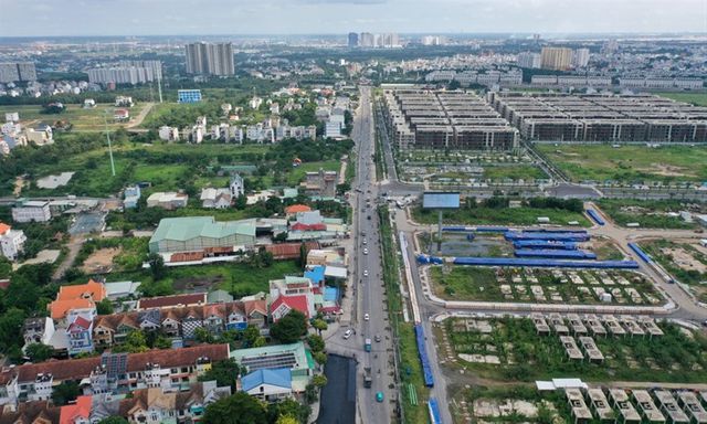 Đất phù hợp quy hoạch sử dụng đất nhưng vướng quy hoạch phân khu, có được chuyển sang đất ở?