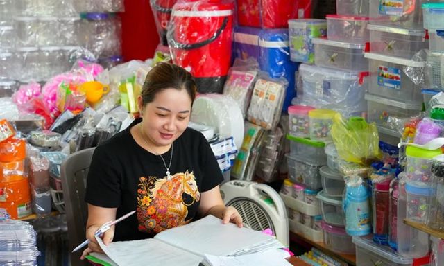 Doanh thu dưới 10 tỷ đồng, hộ kinh doanh sẽ được tự chọn cách tính thuế khi nào?