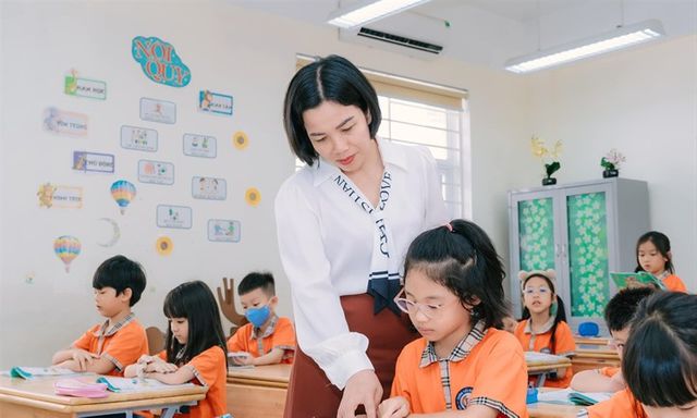 Bộ GD&ĐT làm rõ về yêu cầu có 2 lần được nhận bằng khen khi xét Nhà giáo ưu tú