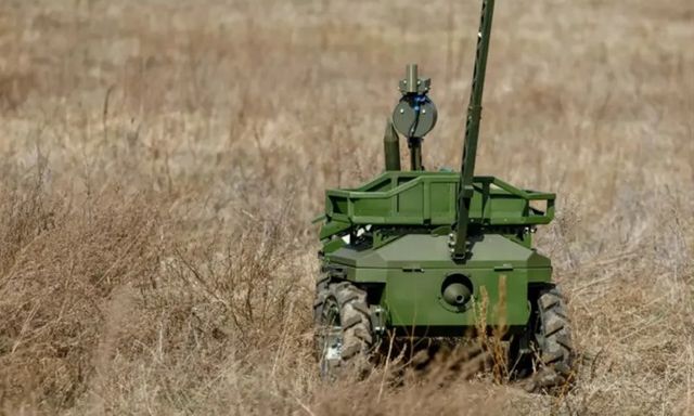 Ukraine đưa robot mặt đất vào rà phá bom mìn, mở đường cho bộ binh