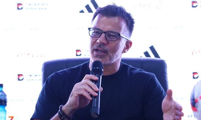  HLV Anthony Hudson thừa nhận có tính toán về lực lượng cho trận gặp đội tuyển Việt Nam