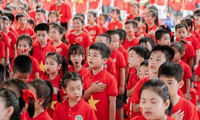 Những chính sách giáo dục có hiệu lực từ tháng 10/2026: 3 trường hợp du học sinh phải đền bù 100% chi phí đào tạo