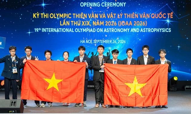 Học sinh Việt Nam giành 6 Huy chương Vàng tại Olympic Thiên văn và Vật lý thiên văn quốc tế năm 2026